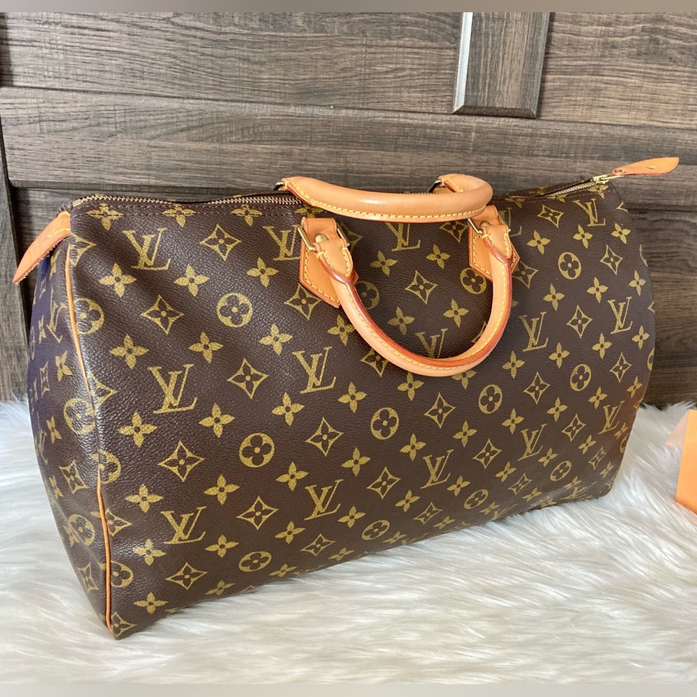 Louis Vuitton Speedy 40